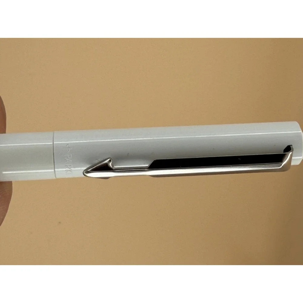 Parker Vector White Fountain Pen Chrome Trim Stainless Steel Nib